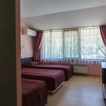Hotel Family
